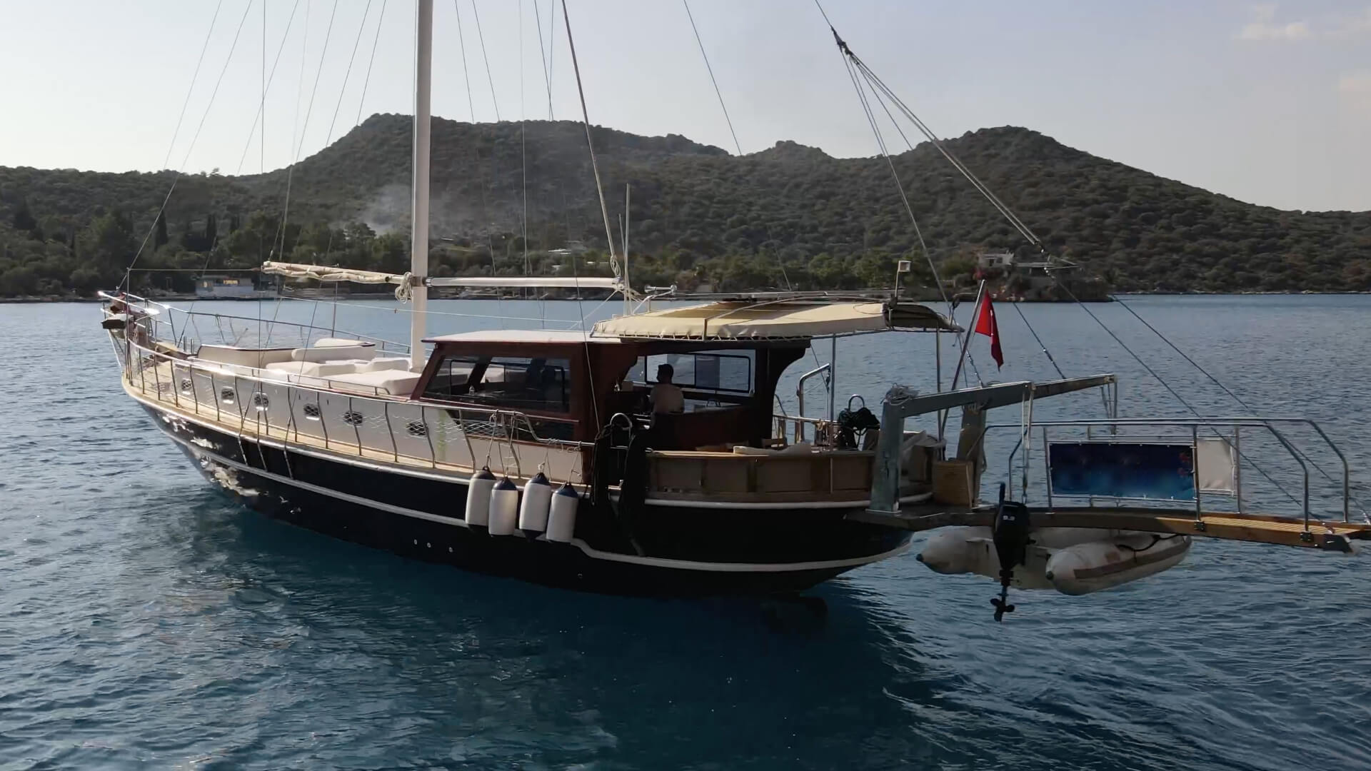 Kaş Kiralık Delux Konaklamalı Gulet 3 Kabin 17 Metre