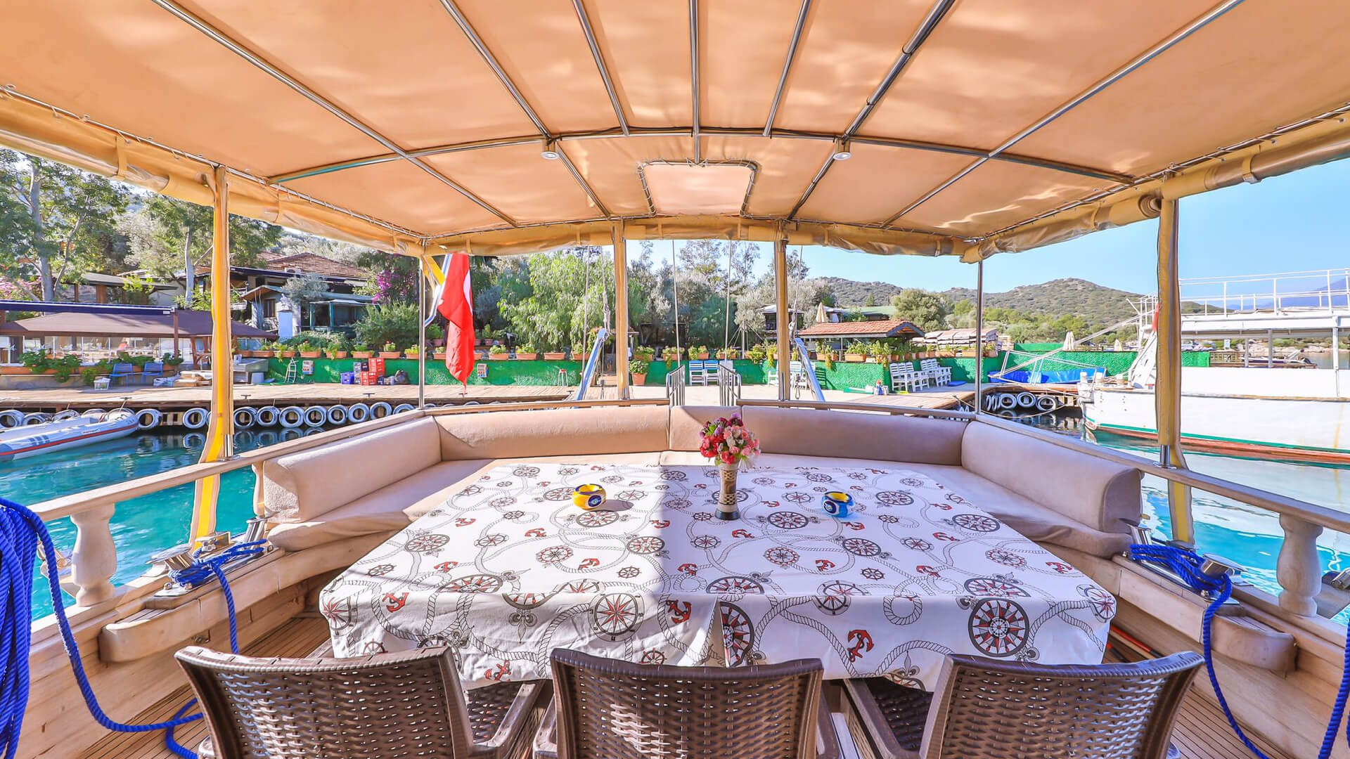 Kekova Standart Lüx Gulet 3 Kabin 16 Metre