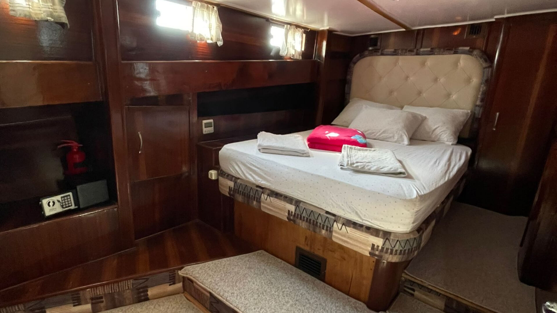 Kekova Konaklamalı Kiralık Sdandat  Gulet 5 Kabin 24 Metre