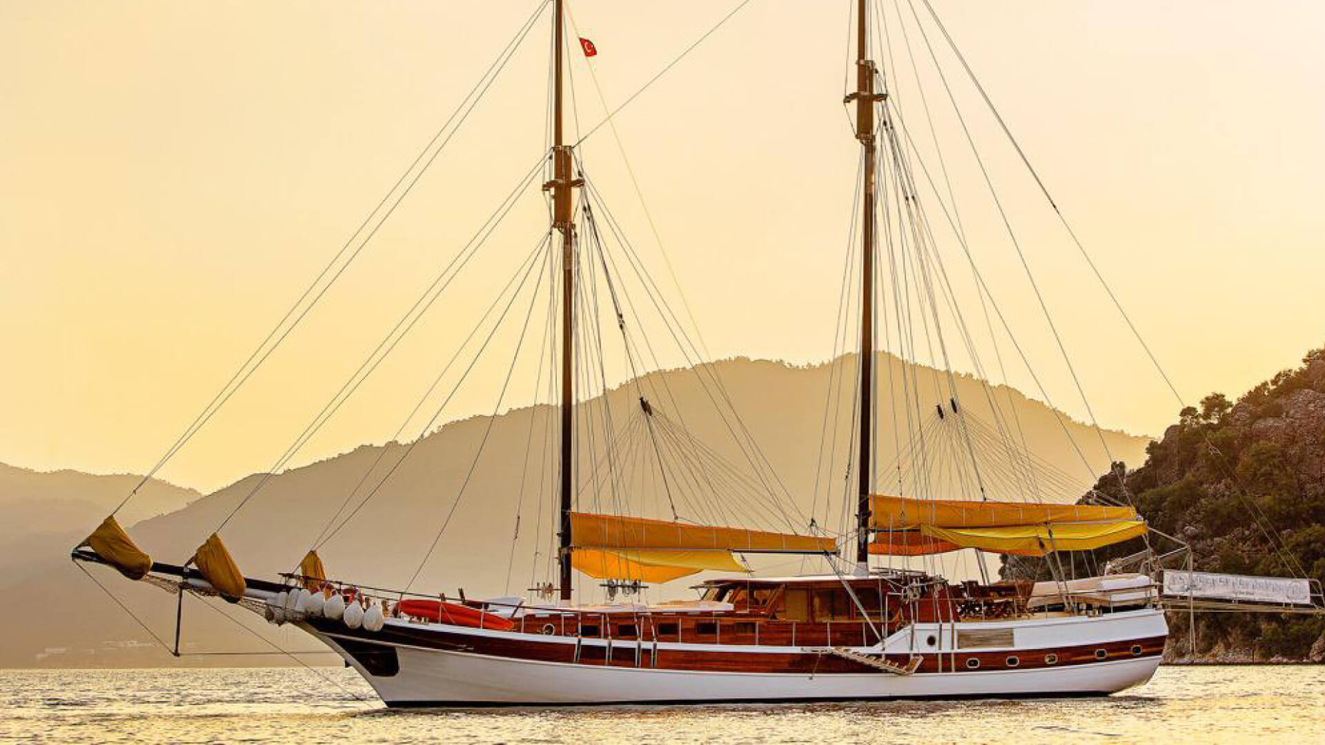 Marmaris Delux Gulet 6 Kabin 25 Metre