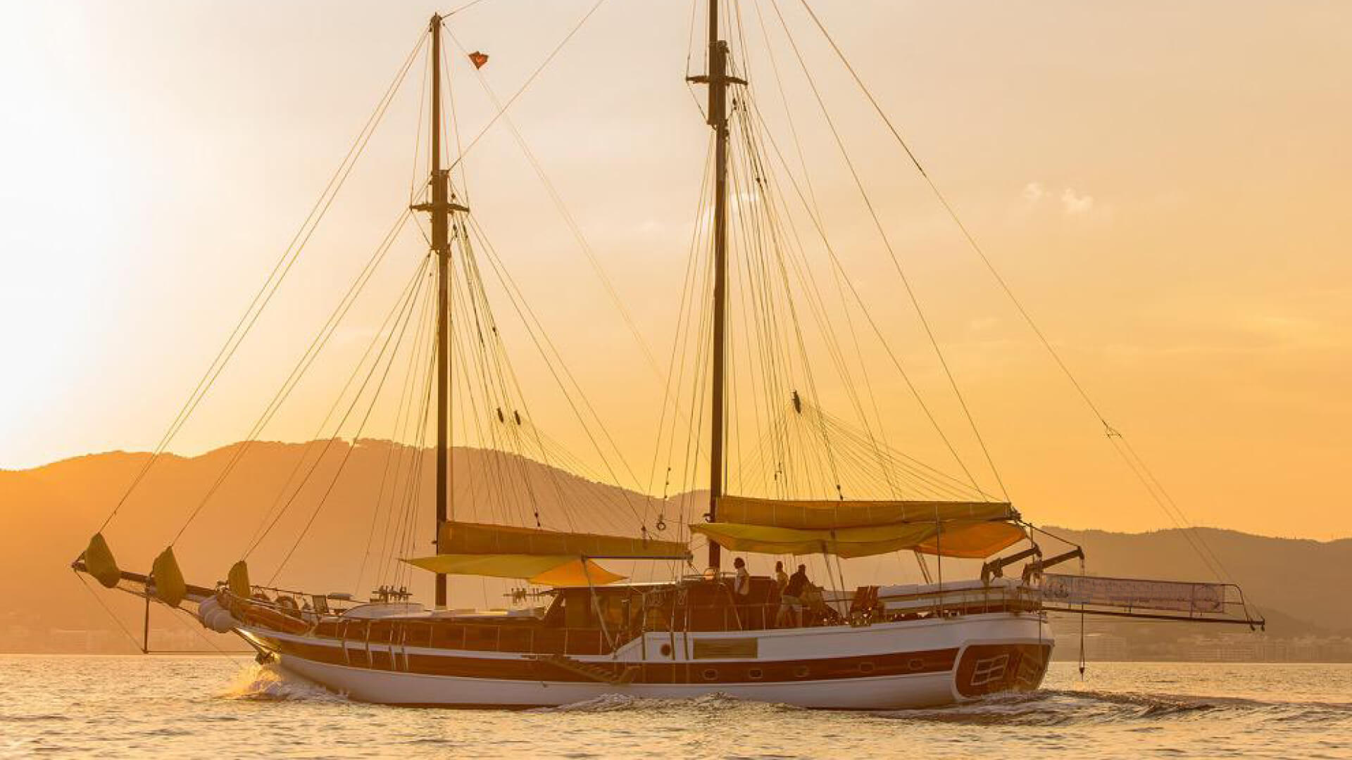 Marmaris Delux Gulet 6 Kabin 25 Metre