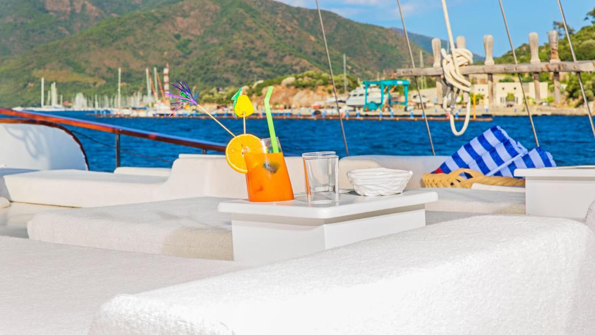 Marmaris Delux Gulet 6 Kabin 25 Metre