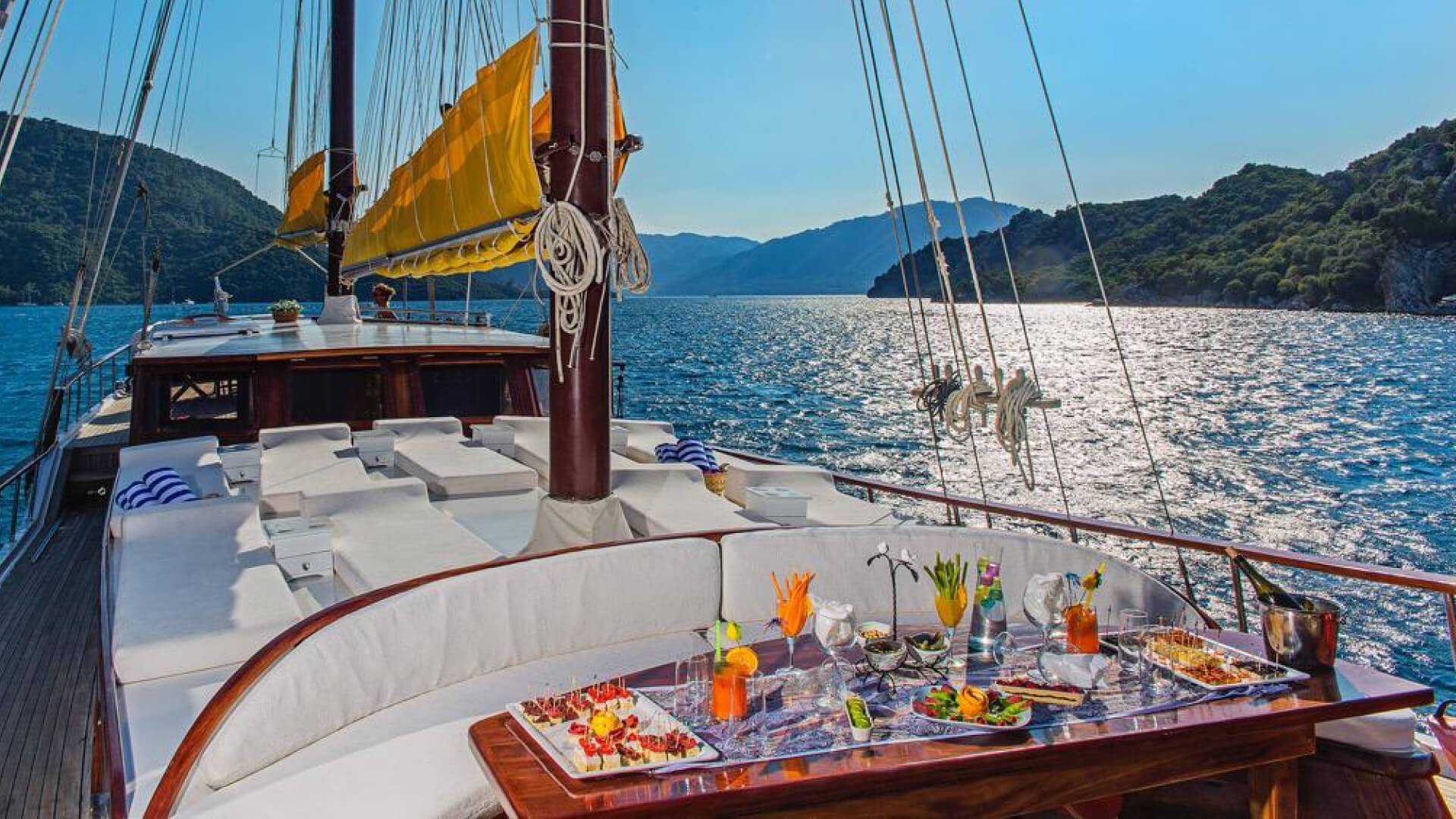 Marmaris Delux Gulet 6 Kabin 25 Metre