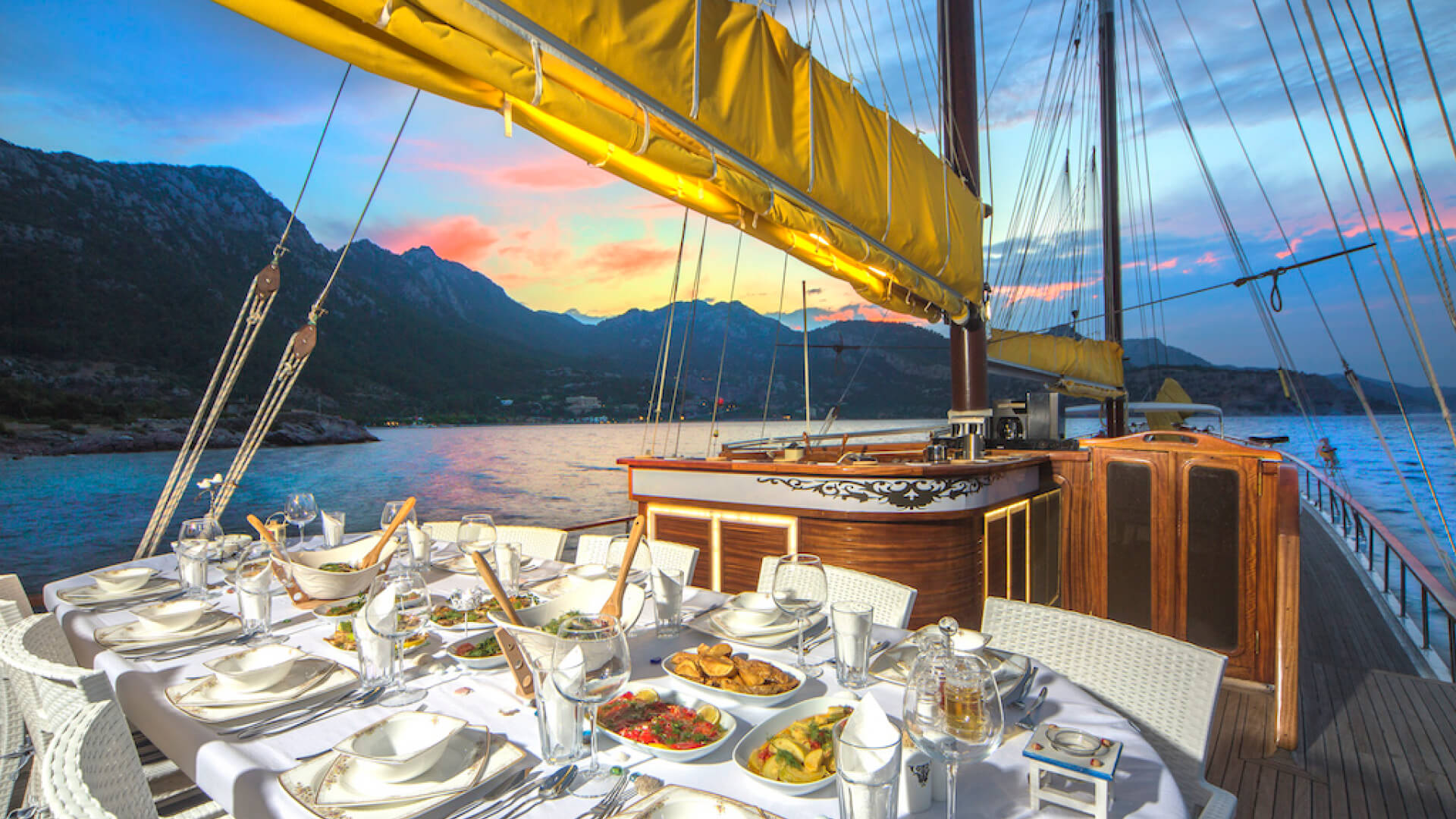 Marmaris Delux Gulet 6 Kabin 25 Metre