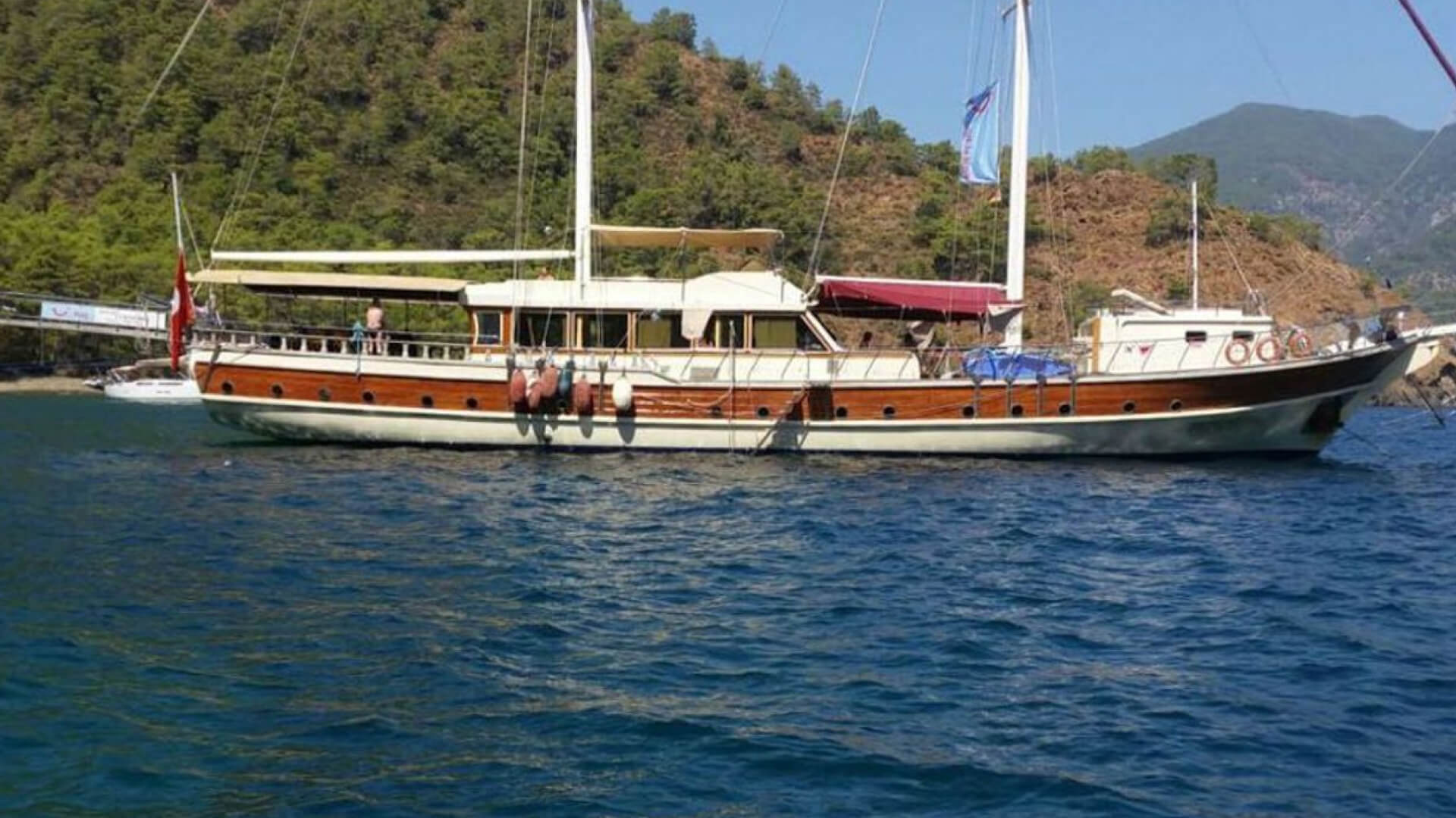 Marmaris Mavi Yolculuk Lux Gulet 8 Kabin 35 Metre
