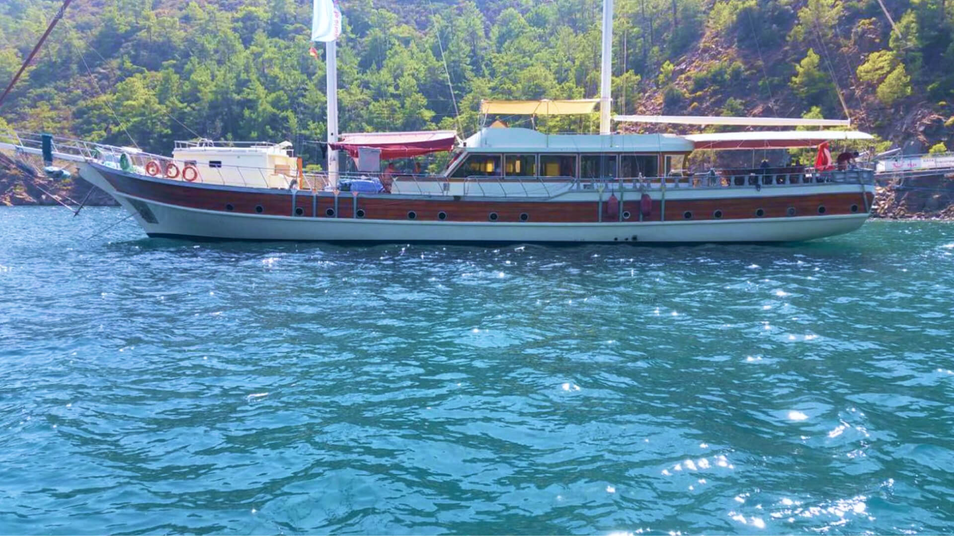 Marmaris Mavi Yolculuk Lux Gulet 8 Kabin 35 Metre