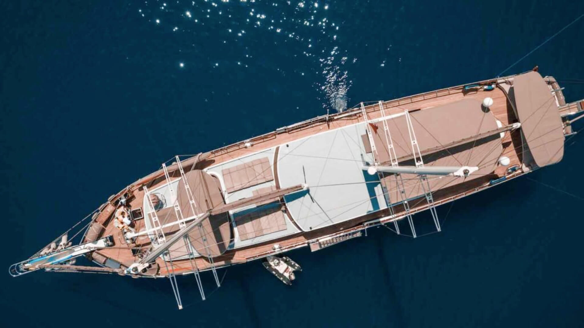 Marmaris Mavi Yolculuk Exculive Gulet 10 Kabin 40 Metre