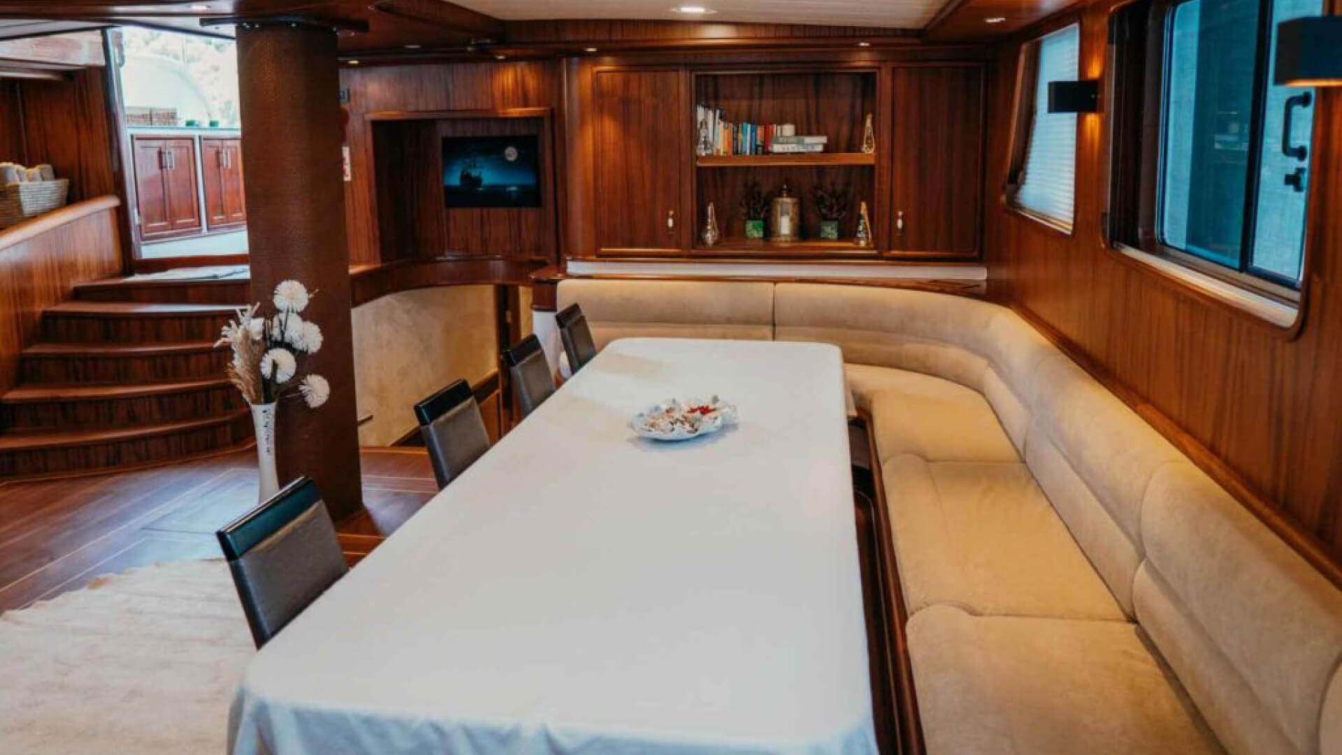 Marmaris Mavi Yolculuk Exculive Gulet 10 Kabin 40 Metre