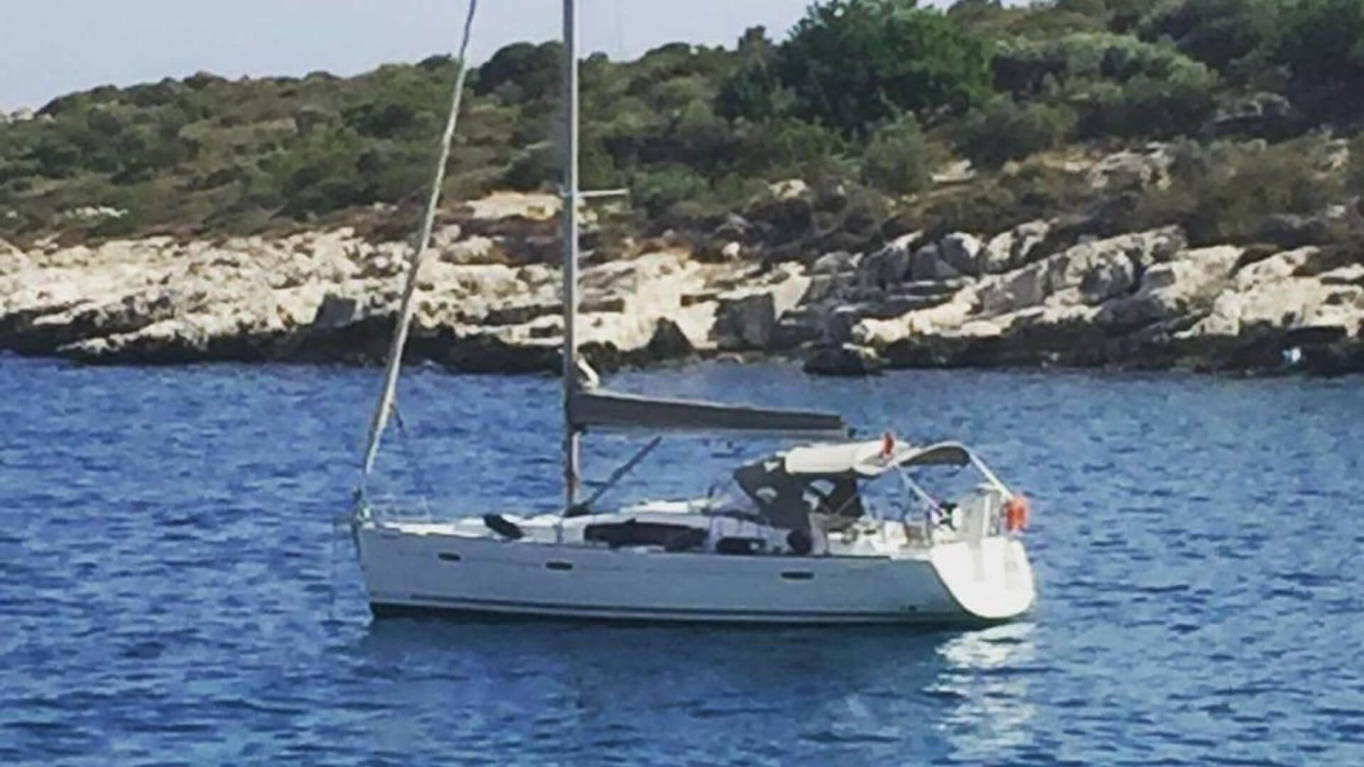 Beneteau Oceanis 40 2 Kabin 13 Metre Kaptanlı Yelkenli