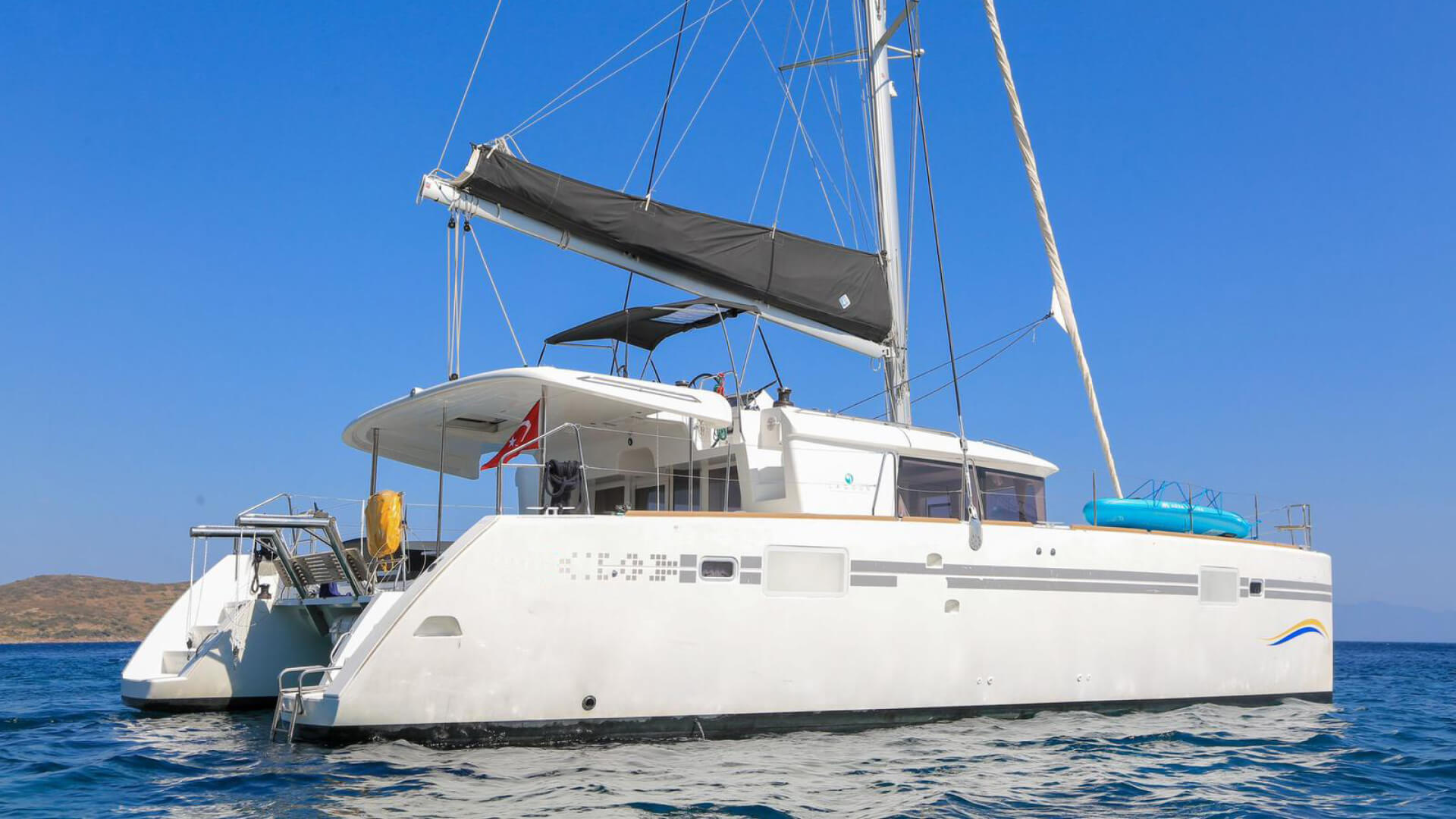 Lagoon 45 Katamaran ile Mavi yolculuk 4 Kabin 4 Duş