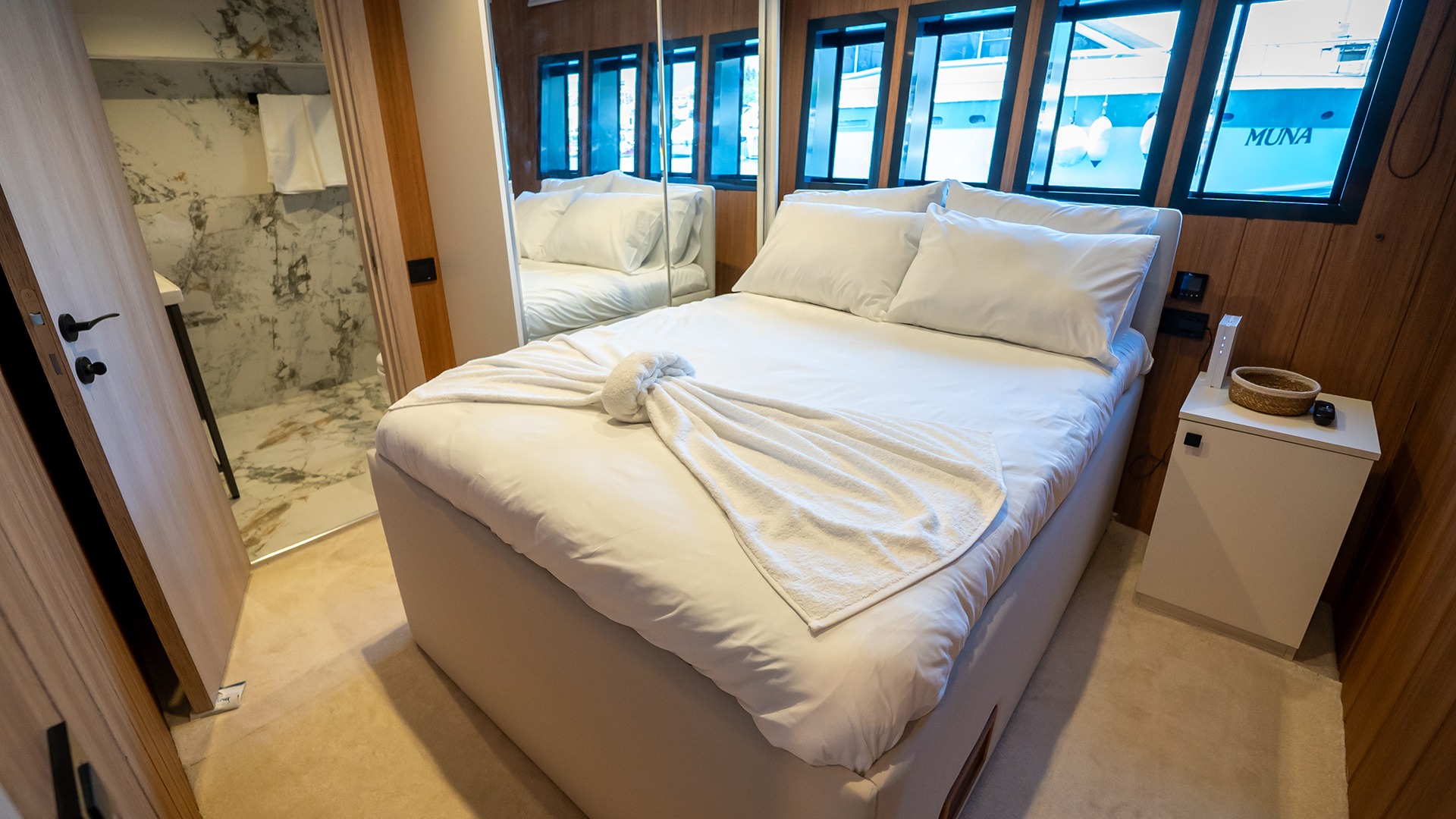 Lux Trawler Kiralama 5 Kabin 26 Metre 