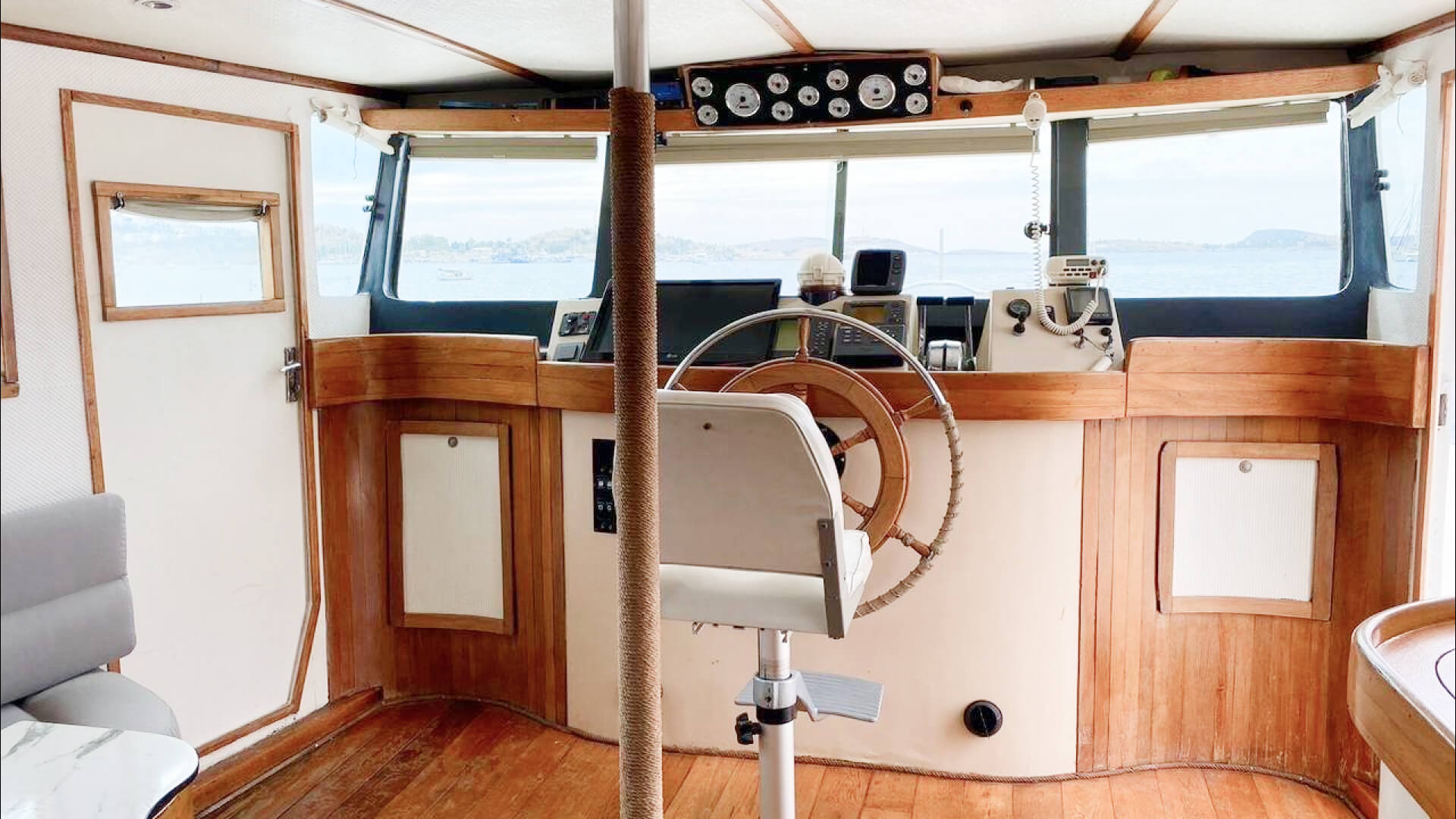 Göcek 3 Kabin Trawler Tekne Turu Kiralama