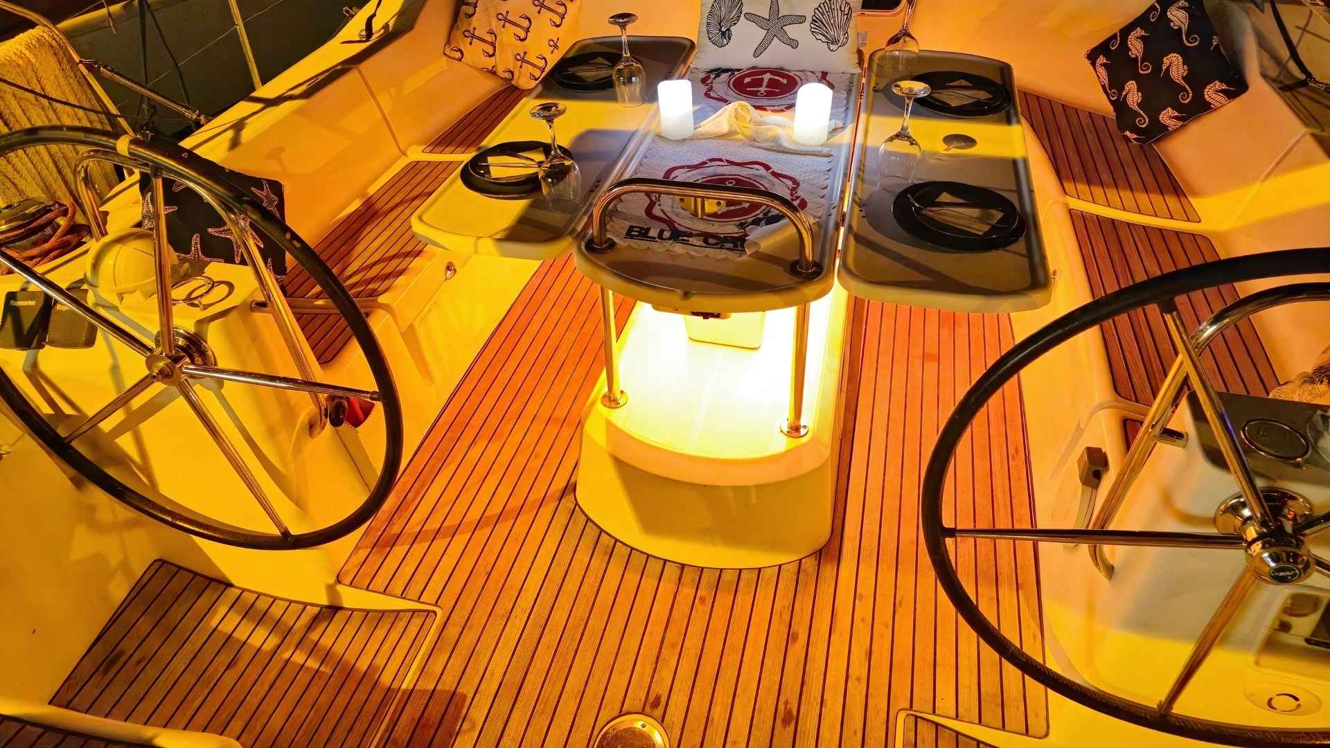 Performans ve Konforu Bir Arada Sunan 44 Feet Yelkenli