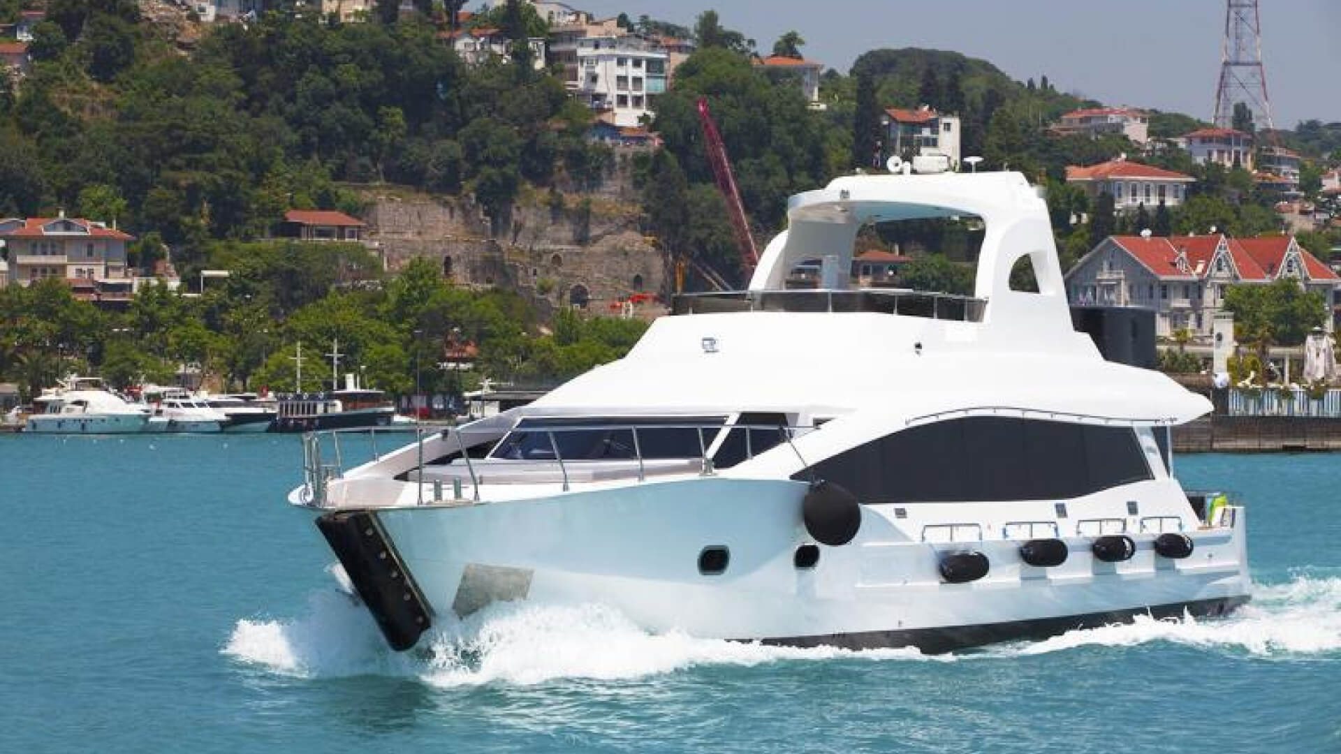 Delux Motoryat Boğaz Turu 2 Kabin 24 Metre