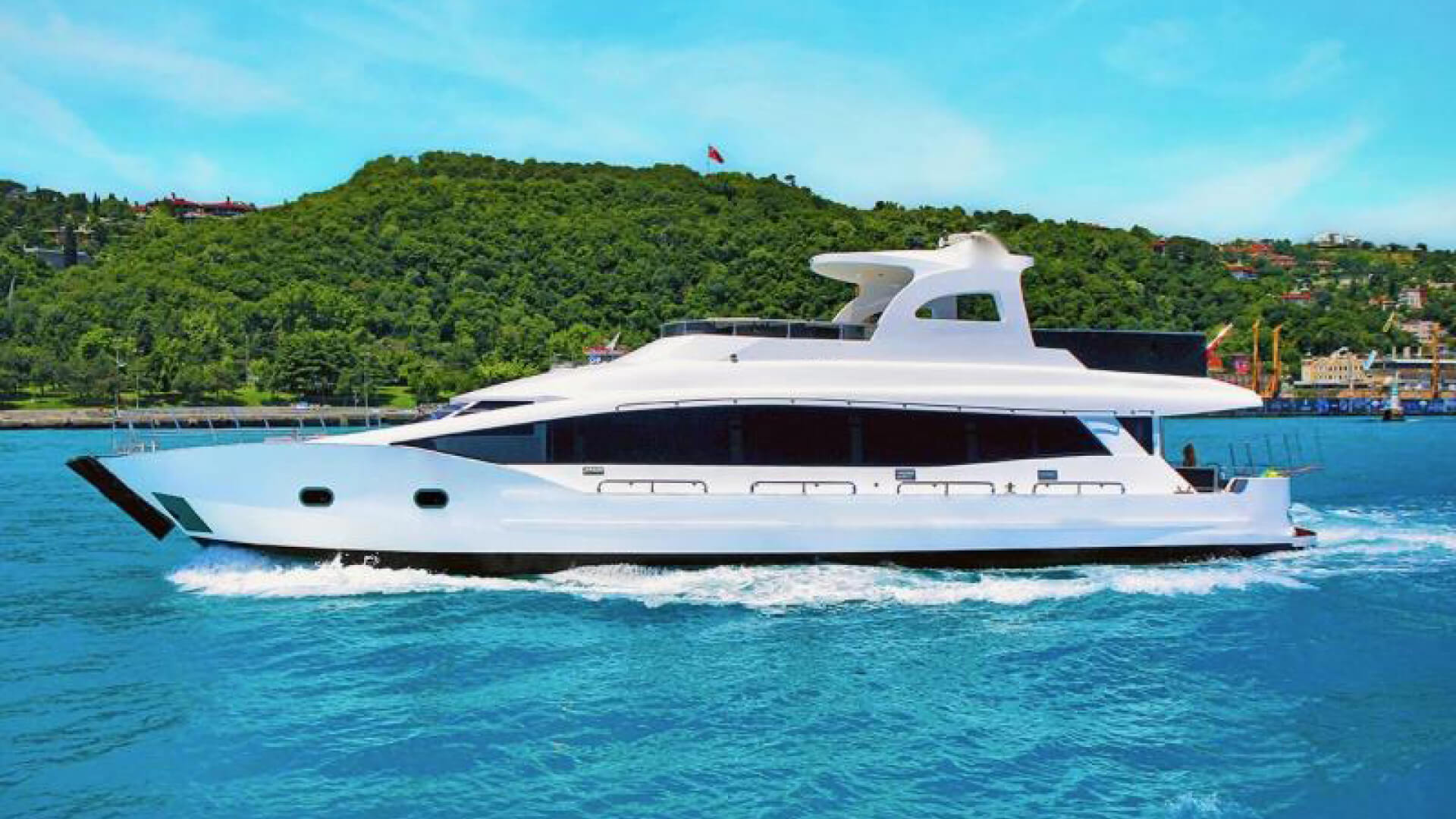 Delux Motoryat Boğaz Turu 2 Kabin 24 Metre