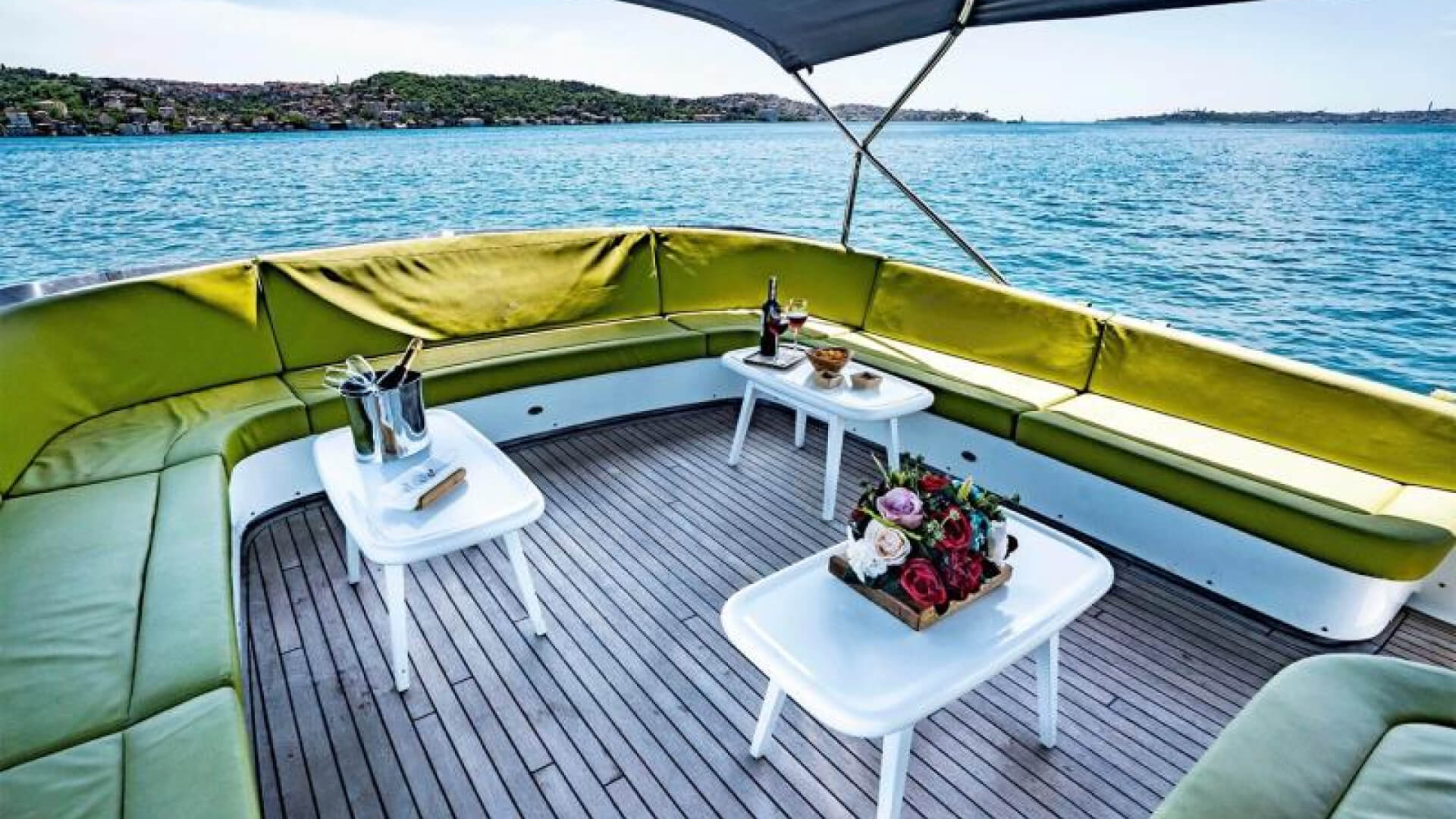 Delux Motor Yat Gezi Teknesi 19 Metre 2 Kabin