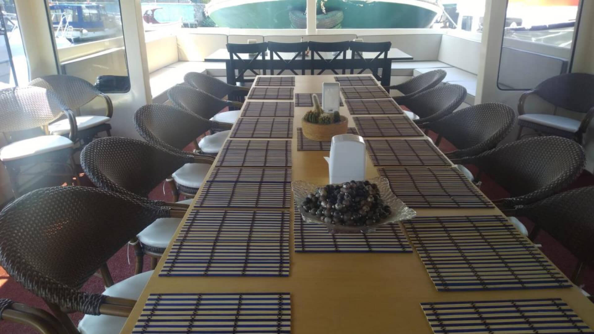 Saatlik Tekne Kiralama 35 Kişi 17 Metre