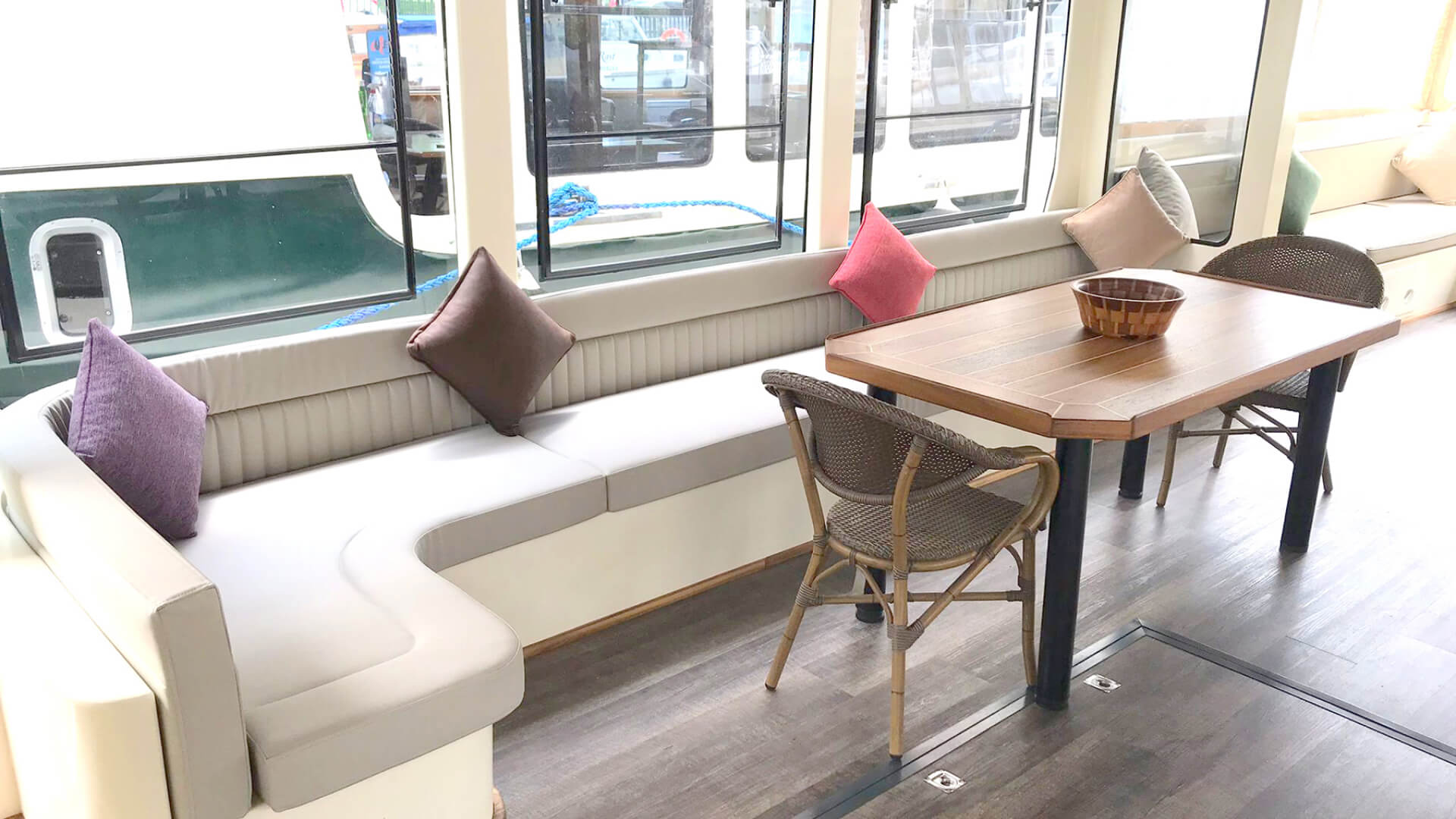 Saatlik Tekne Kiralama 35 Kişi 17 Metre