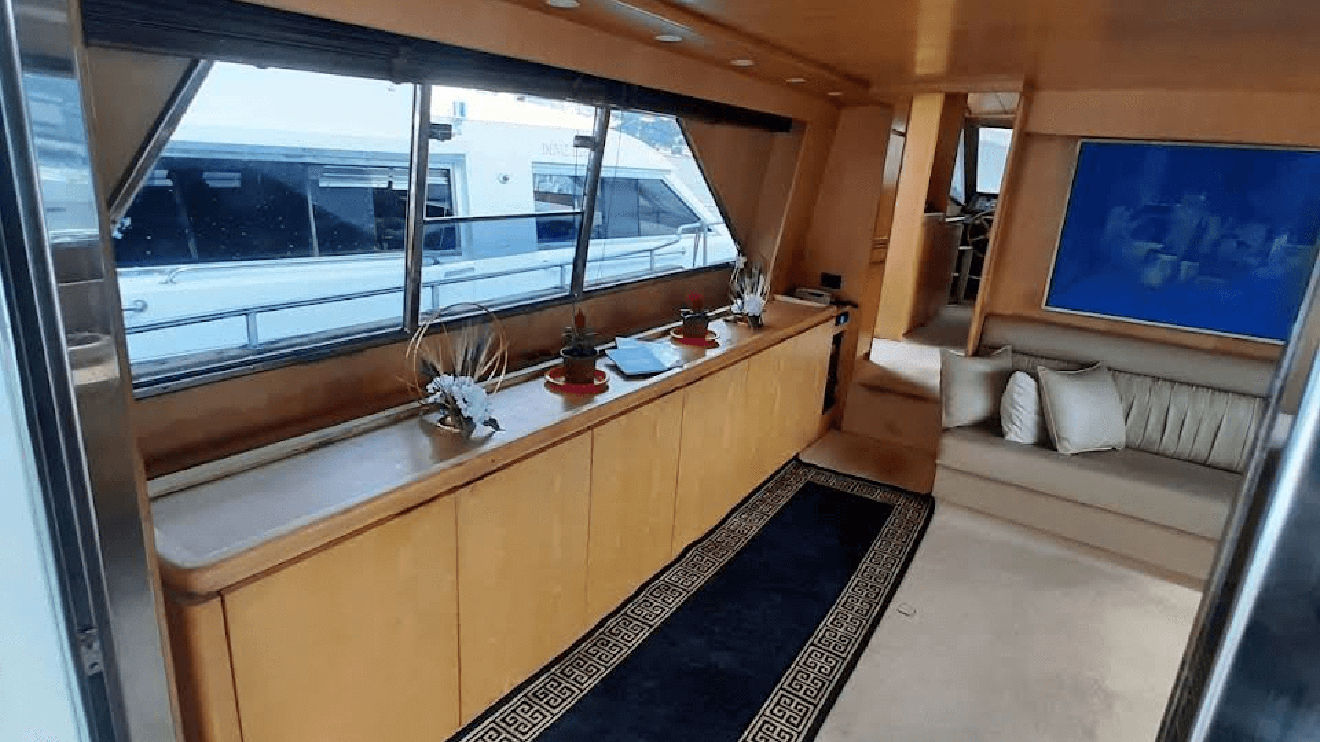 Saatlik İstanbul Boğaz turu 25 Kişilik 20 Metre