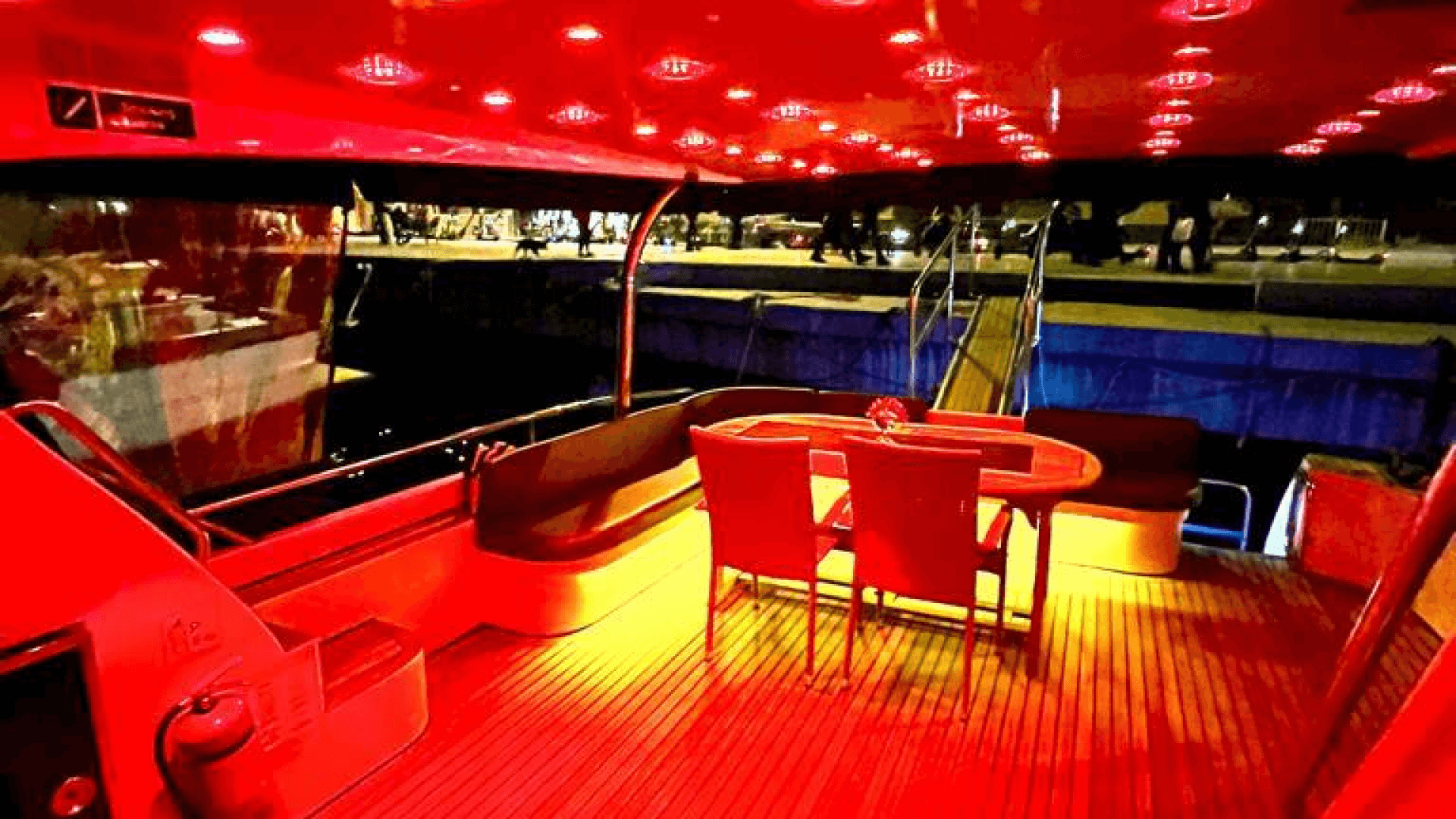 Saatlik istanbul Boğaz Turu 12 Kişilik 12 Metre