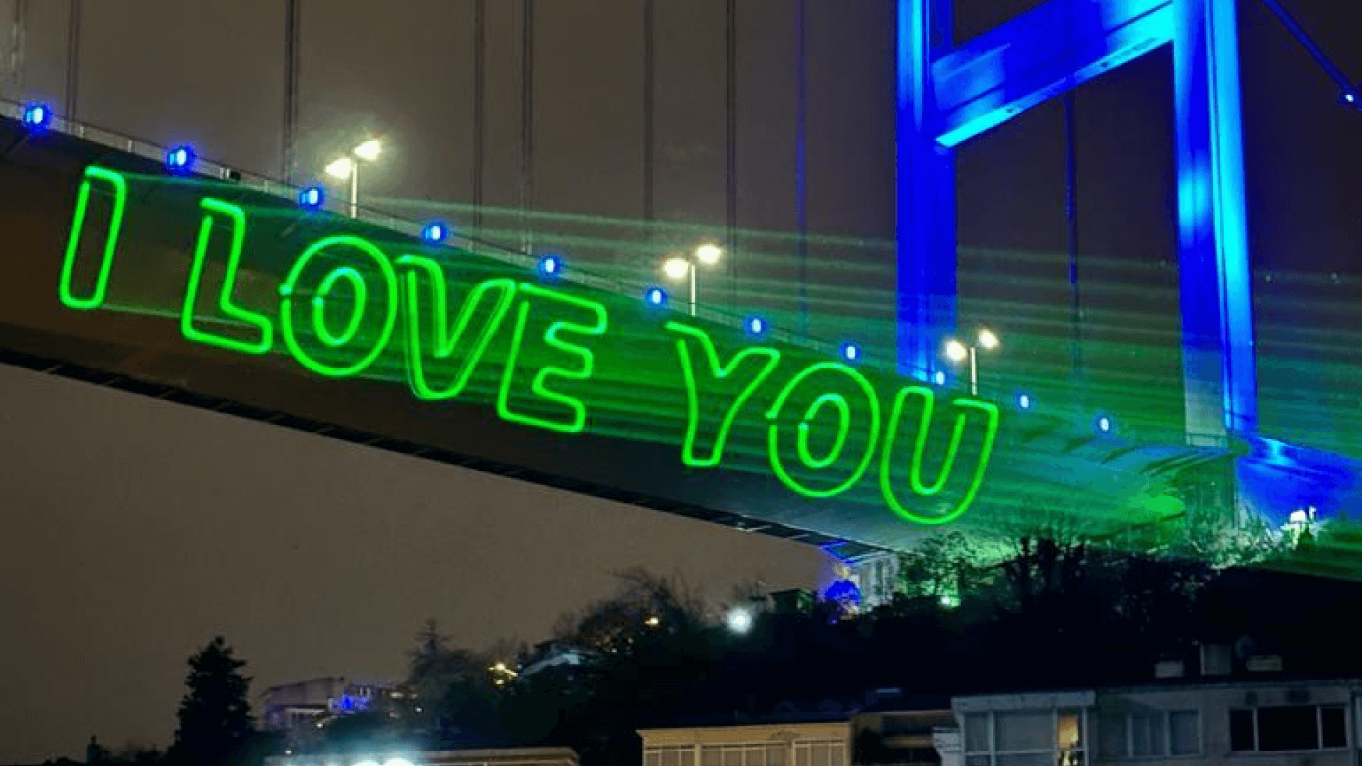 Saatlik istanbul Boğaz Turu 12 Kişilik 12 Metre