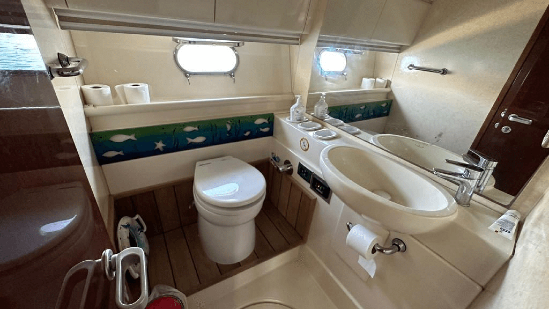 Saatlik istanbul Boğaz Turu Motoryat Kiralama 6 Kişilik 15 Metre